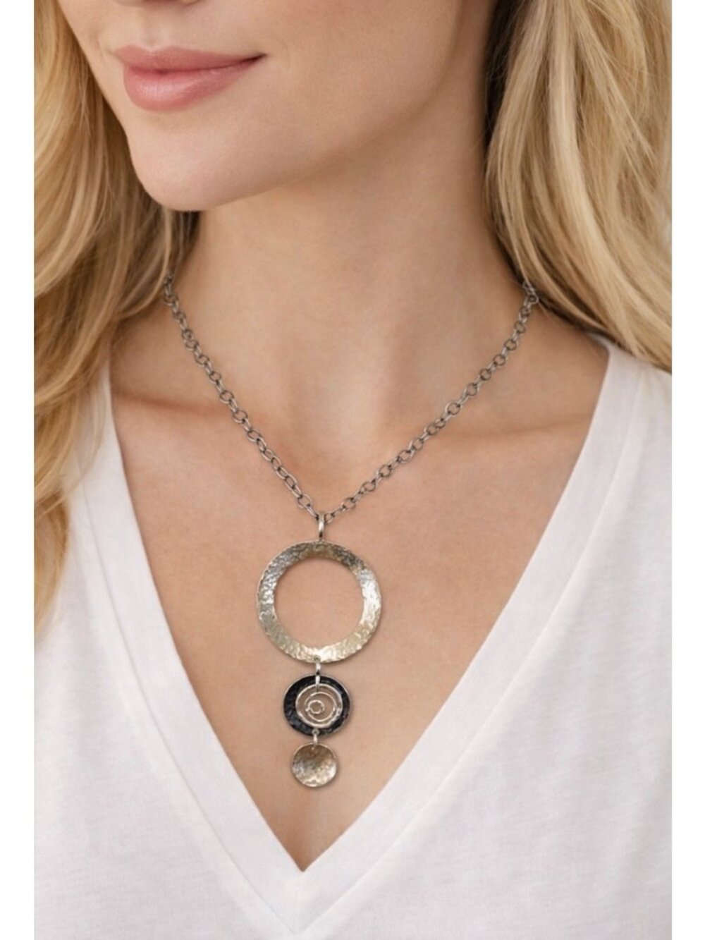 Silpada Retired N1709 925 Sterling Silver Hammered Multi Discs Pendant Necklace